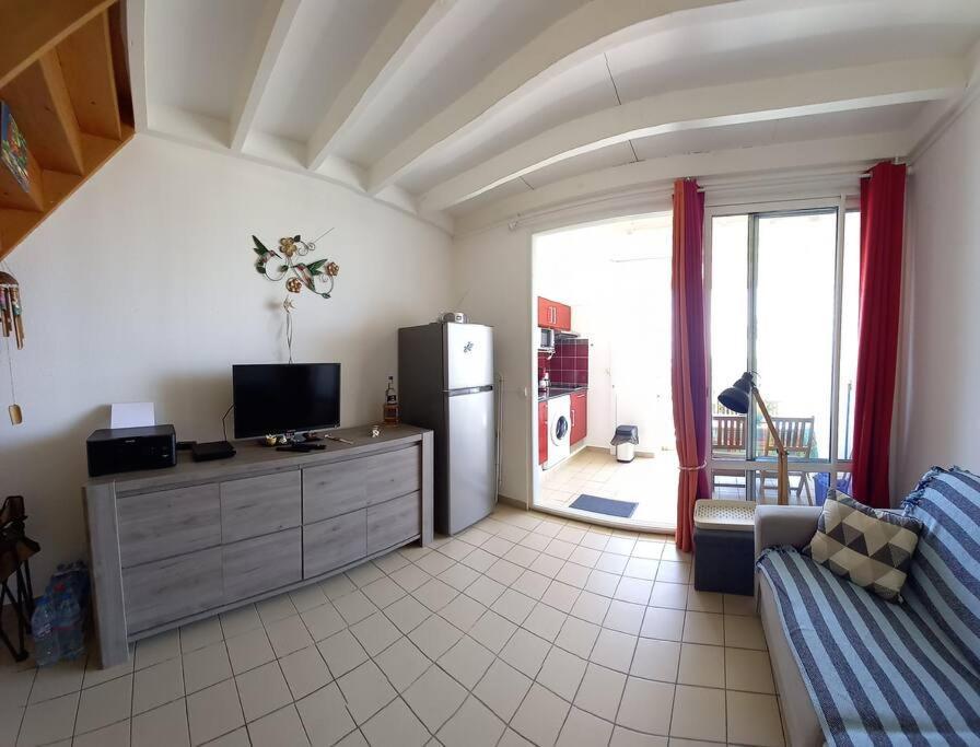 Studio T1 Bis La Belle Vue, Vue Mer, Wifi, Plage A 50M Le Moule Exteriör bild